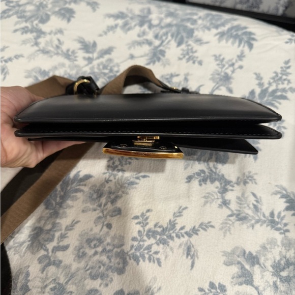 FENDI 
Vitello King Mini Flat Baguette Black - Picture 11 of 14